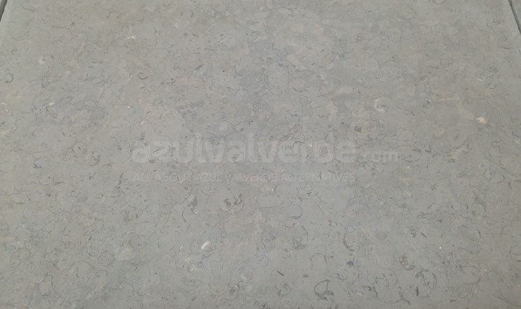new-valverde-limestone-honed